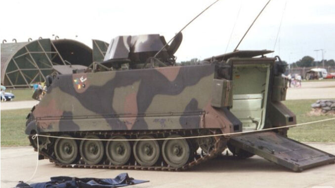 Украинская армия получит «боевые автобусы» из США