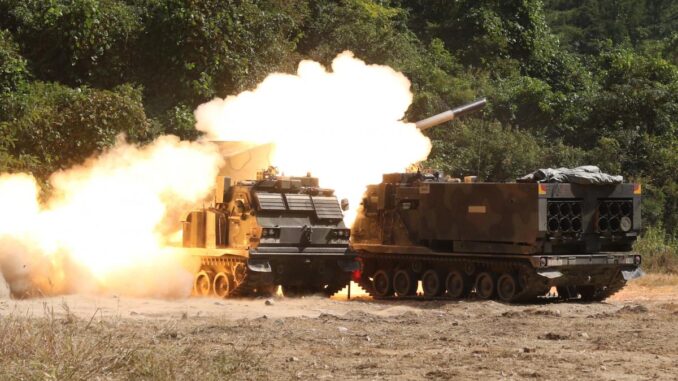 Стало известно, когда Украина получит американские системы HIMARS