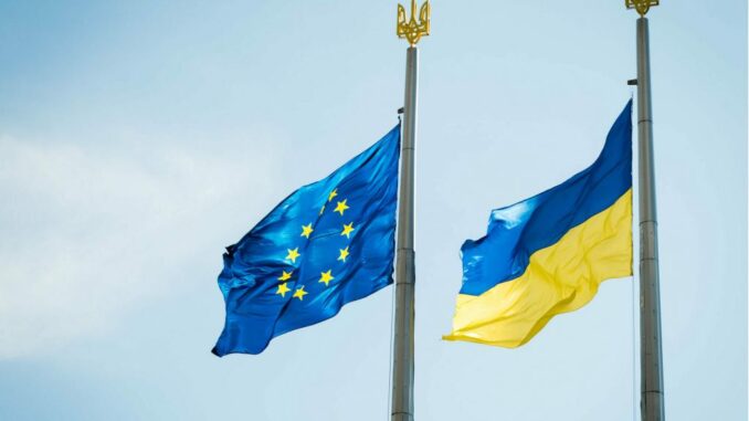 Украина получила статус кандидата на вступление в ЕС