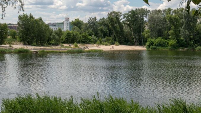 У Києві на пляжах перевірили стан води: які результати