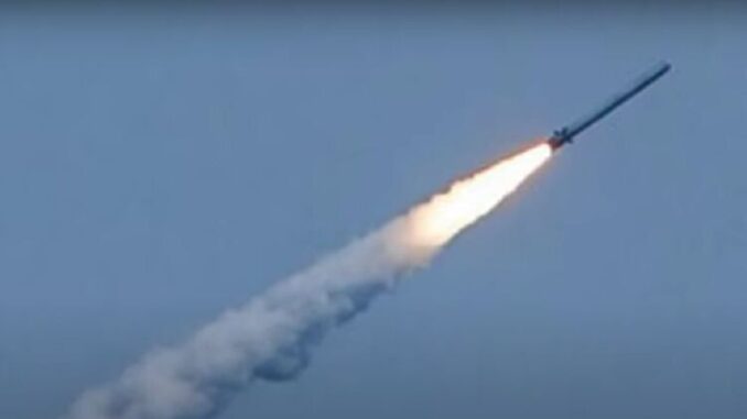 Газета "Нью-Йорк Таймс" опубликовала карту обстрелов Украины в эти выходные