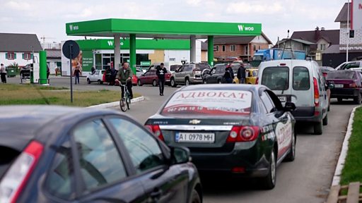 Украине постепенно выходит из топливного кризиса: озвучены сроки