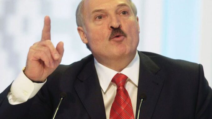 В Москве открылся "бутик" с одеждой от Александра Лукашенко. ФОТО