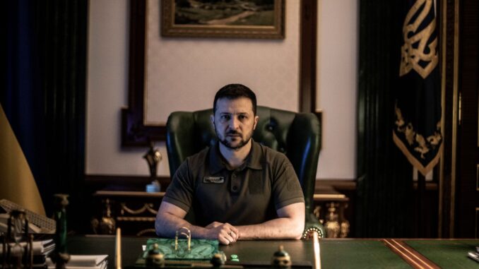 Зеленський відреагував на петицію про легалізацію одностатевих шлюбів