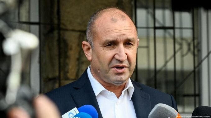 Президент Болгарії не підтримує прискорений вступ України до НАТО