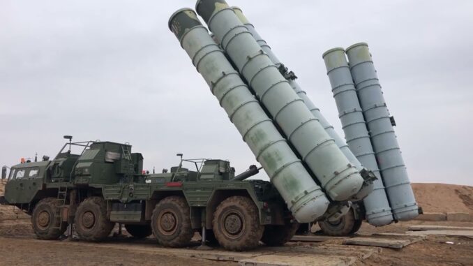 Туреччина готова застосувати передані РФ зенітні комплекси С-400