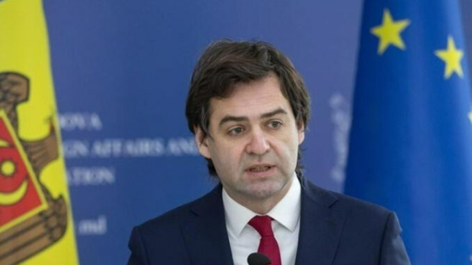 Молдова сильно страждає від російського вторгнення в Україну, - Попеску