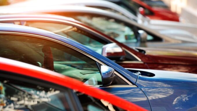 До України можуть хлинути вживані авто з Китаю