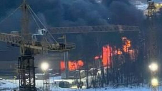Під Москвою знову масштабна пожежа в торгівельному центрі. ФОТО. ВІДЕО