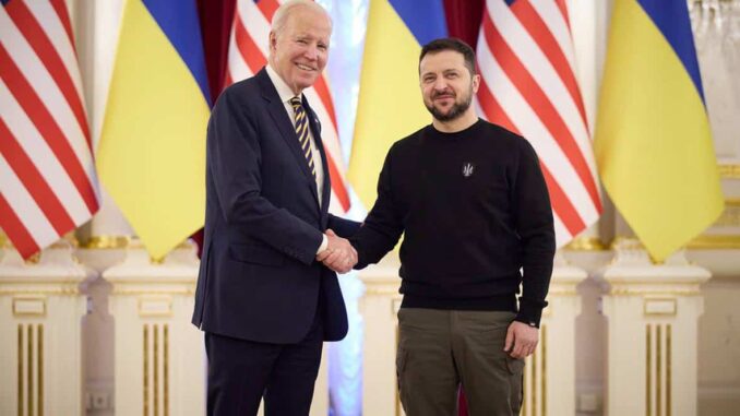 Байден сообщил о новом пакете помощи для Украины