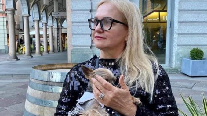У Швейцарії за загадкових обставин померла акушерка коханки Путіна