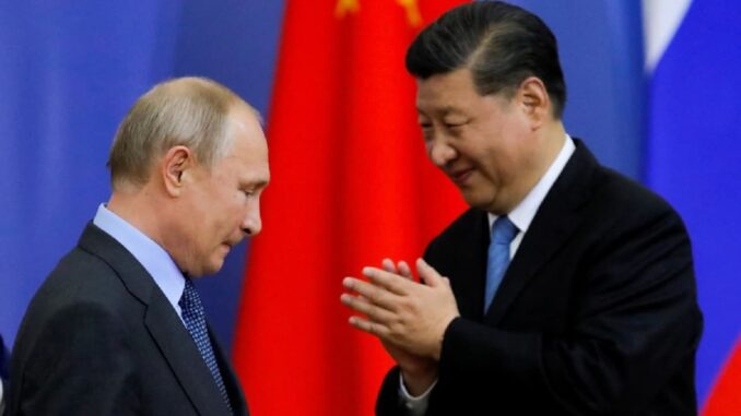 FT: Сі Цзіньпін запросив Путіна в Китай, на тлі ордеру на арешт від МКС це дещо означає