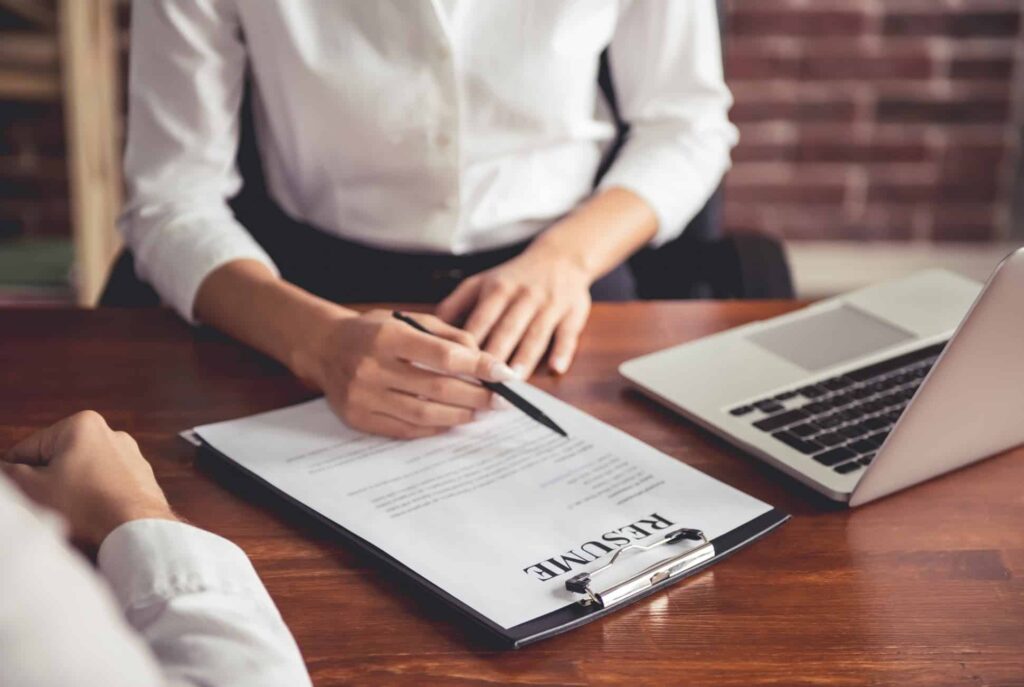 Не тільки айтішник і юрист: яку професію радять профорієнтологи у 2025 році