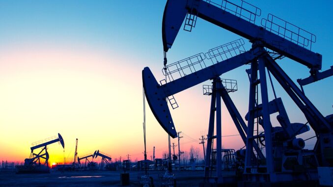 Світові ціни на нафту падають