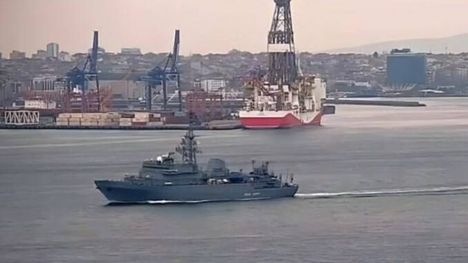 Російський розвідувальний корабель «Іван Хурс» був атакований морськими БПЛА