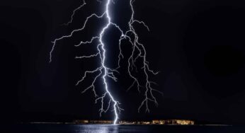 У Японії блискавка вдарила в дітей: постраждали п’ятеро