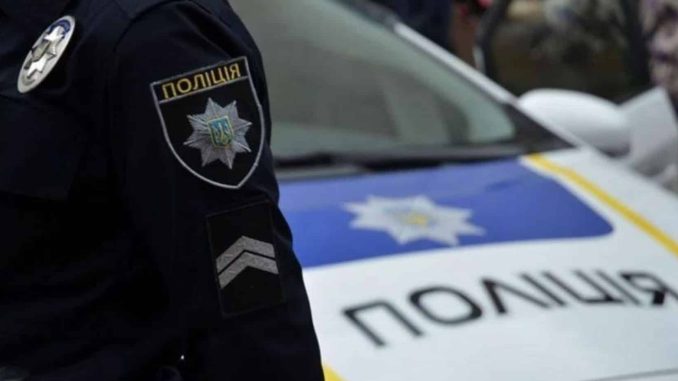 В Україні суд уперше покарав поліцейських за зупинку водія без причини