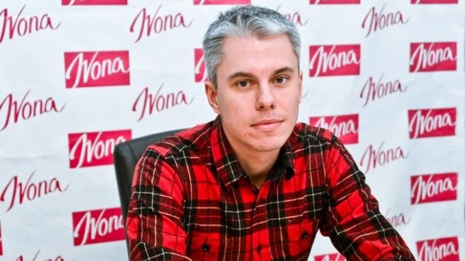 Стало відомо, де ховається від війни відомий телеведучий Андрій Доманський