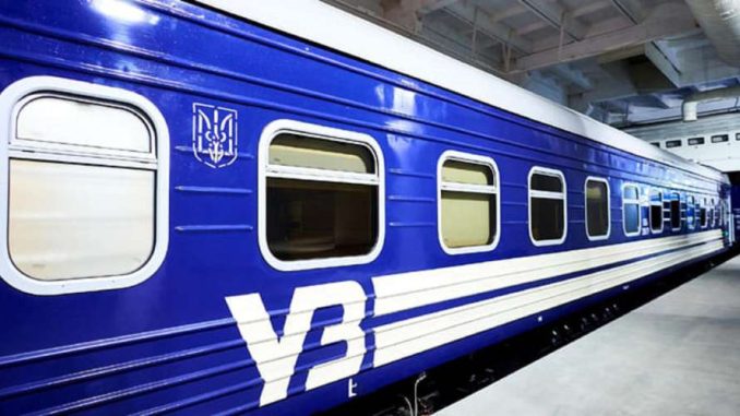 Укрзалізниця продовжує збільшувати воєнізовану охорону на поїздах