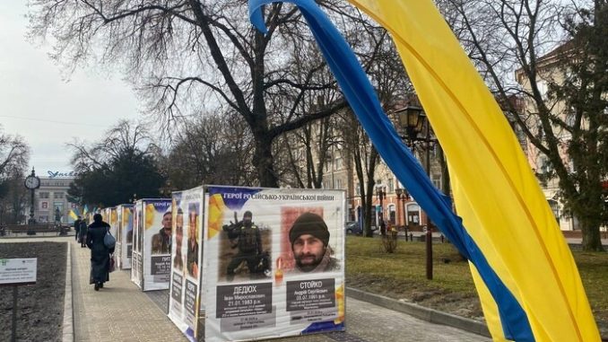 Підприємець випадково дізнався, що його «поховали» на Алеї героїв у Тернополі