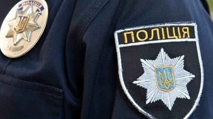 На Тернопільщині жінка закопала гроші на городі і забула. ФОТО
