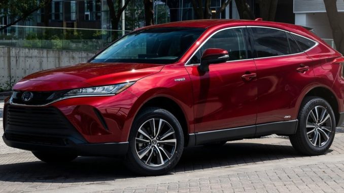 Toyota відмовляється від виробництва популярного кросовера: названо причину