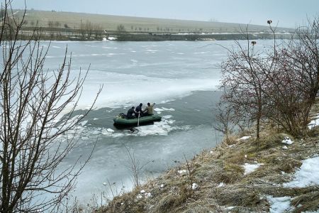 На Тернопільщині троє дітей провалилися під кригу і загинули