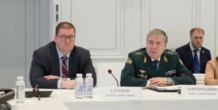 В Росії генерал-лейтенанта прийняли за безхатченка і кинули до буцегарні (відео)