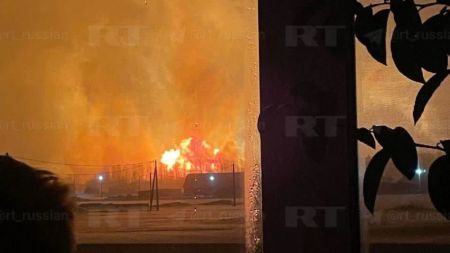 У Росії стався вибух та пожежа на газопроводі: вогонь видно було за кілометри