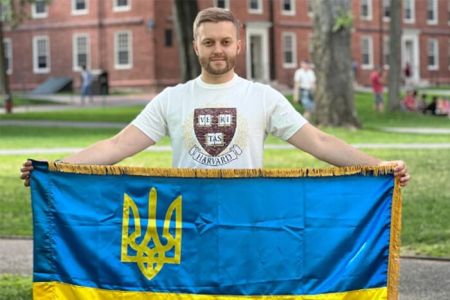 Заступник Кличка, якого не було понад рік у Києві, заробив у Гарварді 2 млн грн стипендії