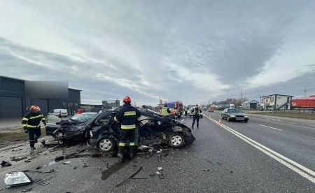 На трасі Стрий-Ізварине сталась потрійна ДТП, є загиблі: фото