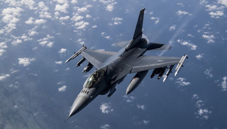 f16