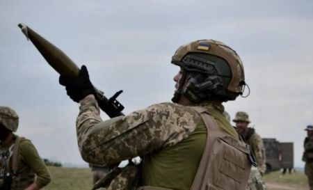 В Україні готуватимуть до фронту з 18 років: закон вже в Раді