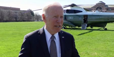 “Дам тобі фору в три удари”: Байден зробив Трампу привабливу пропозицію (відео)