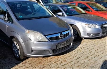 Власники ними захоплюються: названі найдешевші в обслуговуванні іномарки