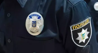 На Київщині жінка вдарила сина ножем у спину