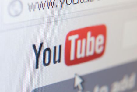YouTube боротиметься з додатками, які блокують рекламу на відео