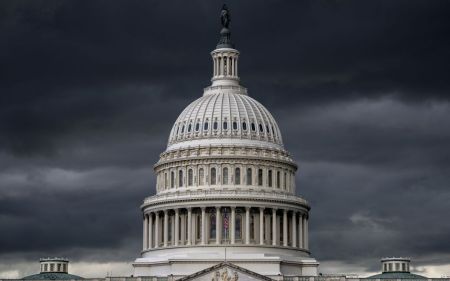 Вирішальна субота: став відомий точний час голосування в США за допомогу Україні