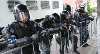 У Москві почалися облави на мігрантів після теракту в “Крокусі”