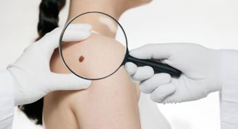 Науковці почали випробування на людях індивідуальної вакцини від раку