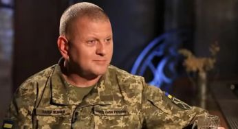 Схуд та змінив зачіску: в мережі з’явилися нові фото Валерія Залужного після відставки (фото)