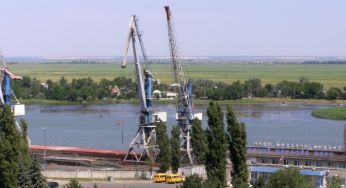 У Росії підірвали нафтопровід, який йде до Азовського порту: відео вибуху