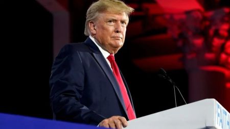 Трамп примусить Україну до перемовин з Росією та поділить НАТО на сорти