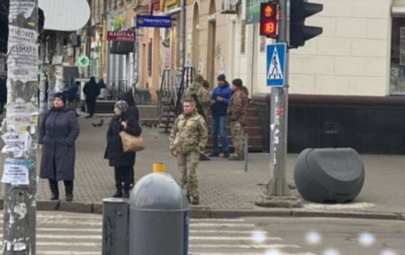 Всім доведеться йти до ТЦК: нардеп пообіцяв, що ця доля не омине жодного чоловіка