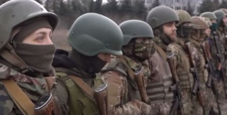 Можна одягнути форму на 10 років: українцям розповіли, скільки військові мають служити