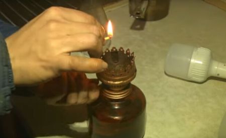 Проблеми зі світлом у 12 областях: у Міненерго попередили про відключення