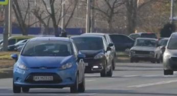 Українцям перестануть давати права через вік: у МВС попередили про важливу норму – ходіть пішки