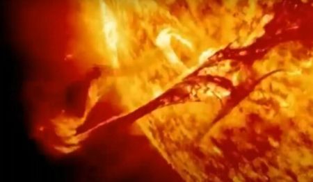 Штормитиме кілька днів: Землю накрила потужна магнітна буря