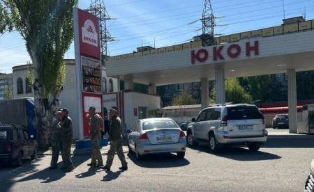 Куди їдуть “бусики” з ухилянтами, і що відбувається далі: копи розкрили деталі