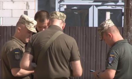 ТЦК дістануть кожного: Рада готує новий вид повісток – ніхто не уникне мобілізації